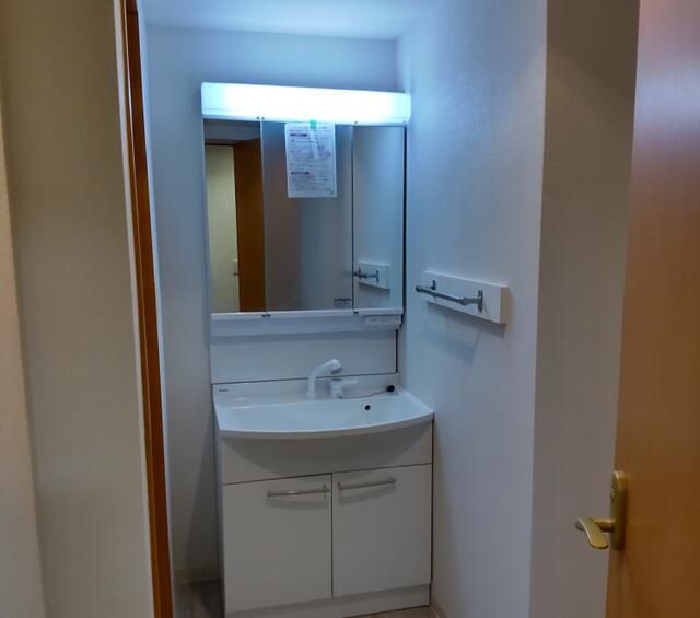 ��ʌ��z�J�s�����P���ڂ̃}���V�����̐��ʏ�