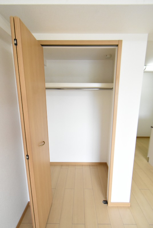 ��ʌ�����s�厚������̃}���V�����̎��[