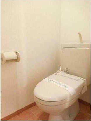 ��ʌ������s�c�˒��̃}���V�����̃g�C��