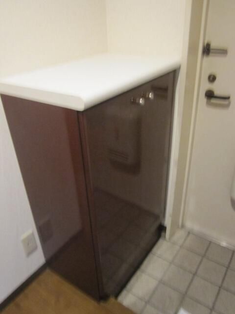 ��ʌ��������܎s���ʏ��R���ڂ̃}���V�����̌���