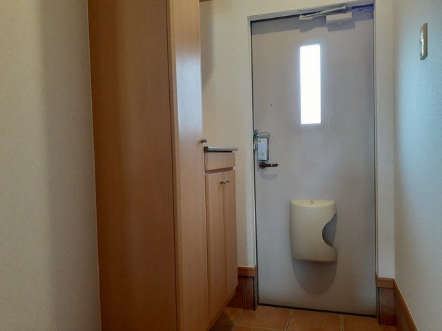 ��ʌ��z�J�s�_�����Q���ڂ̃A�p�[�g�̌���