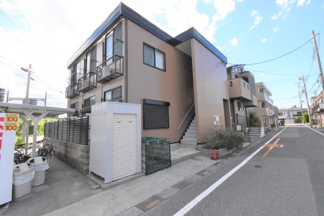 ��ʌ�����s������Q����7-18�̃A�p�[�g�̌����O��