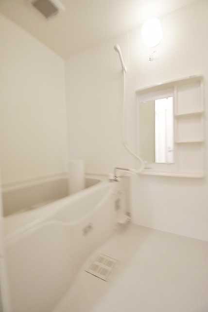 ��ʌ��������܎s��{��听���P���ڂ̃A�p�[�g�̃o�X