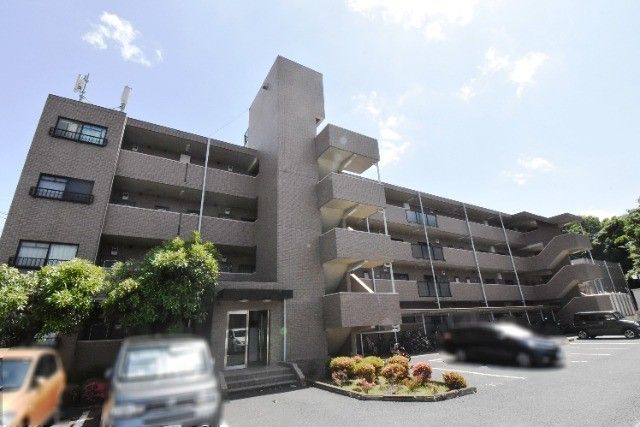 ��ʌ��������܎s�k��ޗǒ�64-14�̃}���V�����̌����O��