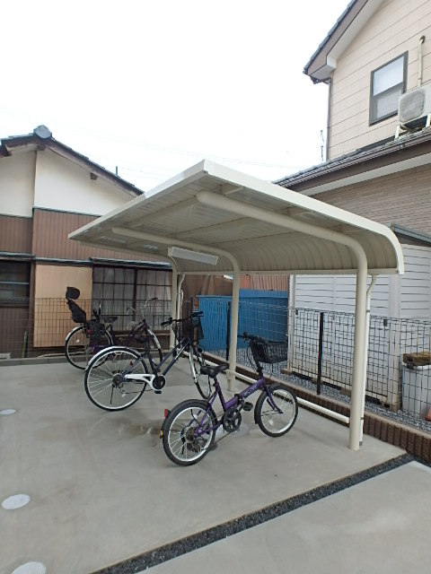 ��ʌ��������܎s�����攪���q�Q���ڂ̃A�p�[�g�̂��̑�