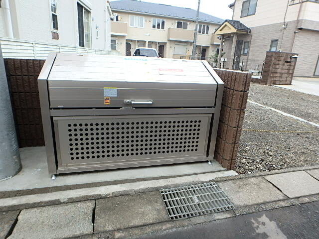 ��ʌ��������܎s�����攪���q�Q���ڂ̃A�p�[�g�̂��̑�