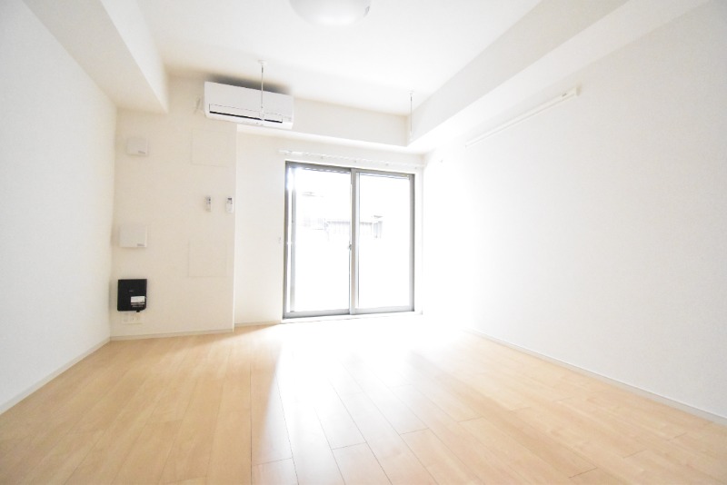 ��ʌ��������܎s�΋挴�R�P���ڂ̃A�p�[�g�̋��ԁE���r���O