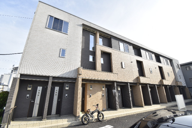 ��ʌ��������܎s������{�����U���ڂ̃A�p�[�g�̌����O��