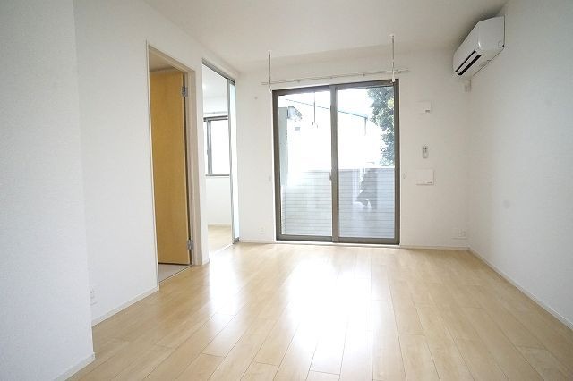 ��ʌ��������܎s������{�����U���ڂ̃A�p�[�g�̋��ԁE���r���O