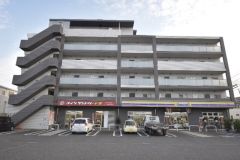 ��ʌ��������܎s����厚�w��424-1�̃}���V�����̌����O��