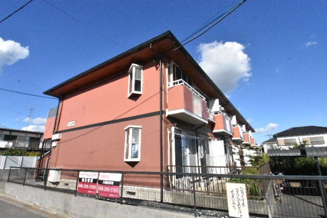 ��ʌ�����s�厚�����̃A�p�[�g�̌����O��