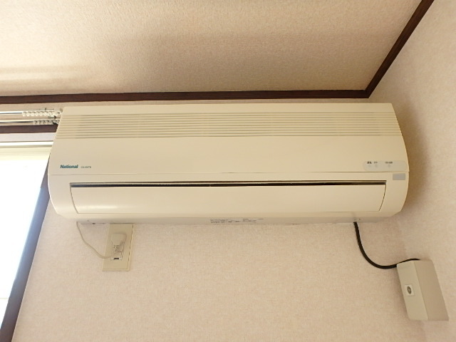 ��ʌ�����s�厚�����̃A�p�[�g�̂��̑��ݔ�