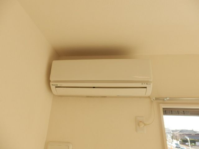 ��ʌ�����s��c�{�̃A�p�[�g�̂��̑��ݔ�