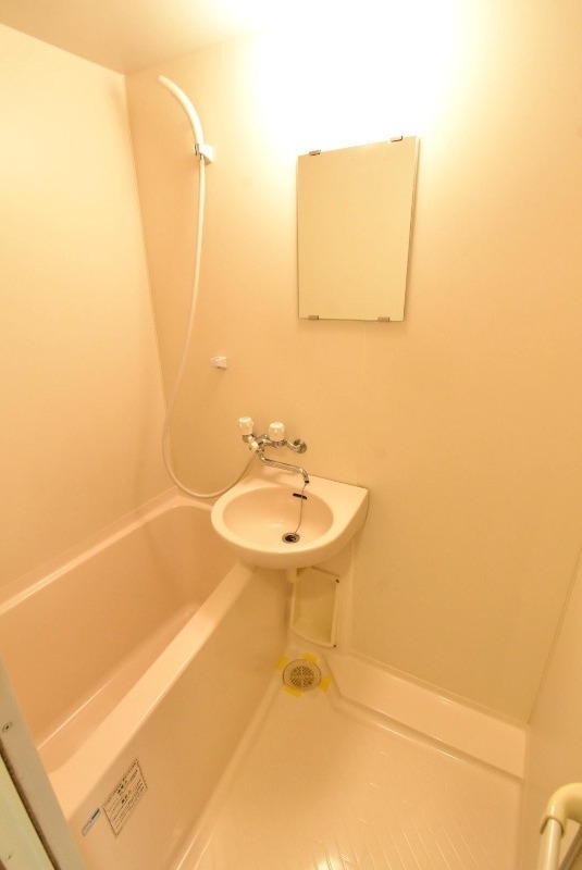 ��ʌ��������܎s��{��g�~���S���ڂ̃}���V�����̃o�X