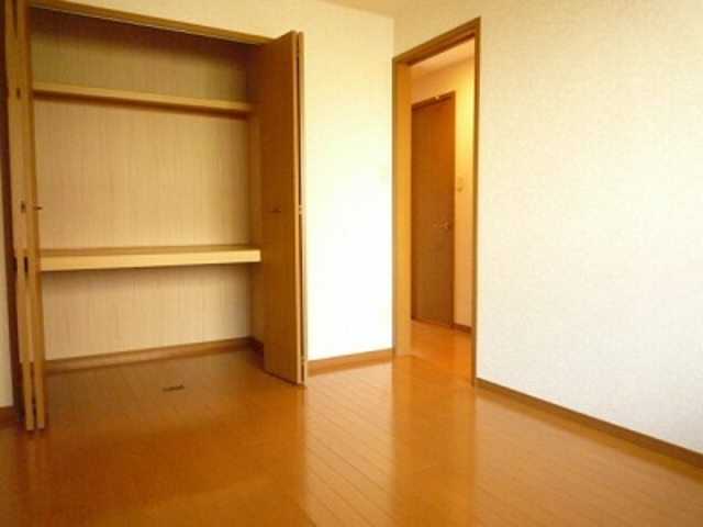 ��ʌ�����s���ԂR���ڂ̃}���V�����̎��[