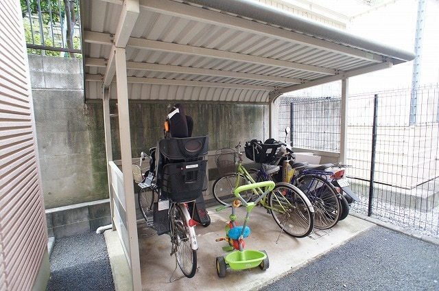 ��ʌ�����s���ԂR���ڂ̃}���V�����̂��̑�