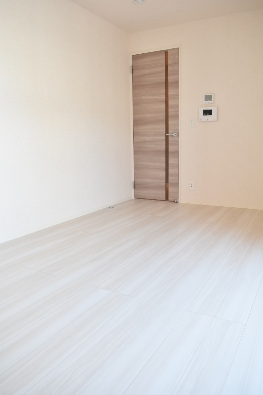 ��ʌ��������܎s��{��������P���ڂ̃A�p�[�g�̋����E���r���O