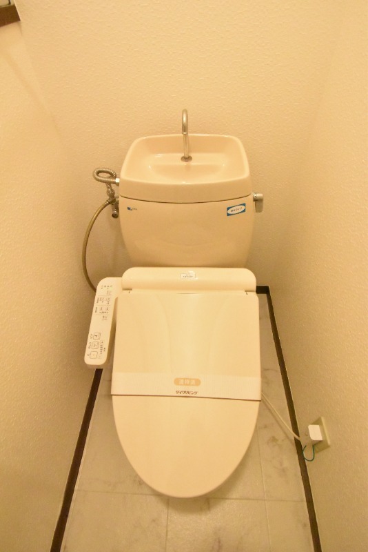 ��ʌ��������܎s�k��y�C���P���ڂ̃}���V�����̃g�C��