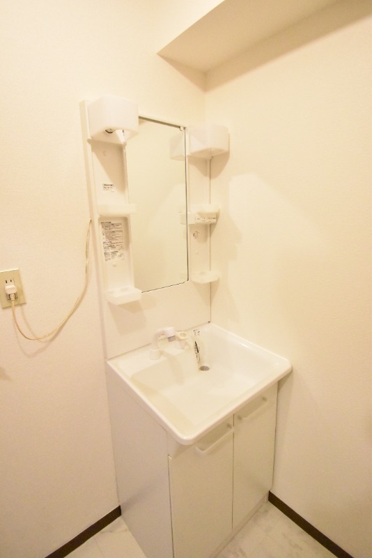 ��ʌ��������܎s�k��y�C���P���ڂ̃}���V�����̐��ʏ�