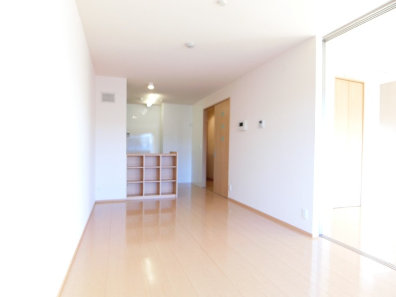 ��ʌ��������܎s�k��y�C���Q���ڂ̃A�p�[�g�̋��ԁE���r���O