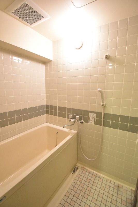 ��ʌ��������܎s�Y�a�挳���P���ڂ̃}���V�����̃o�X