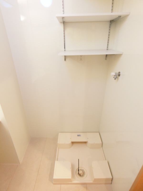 ��ʌ��������܎s�k��y�C���Q���ڂ̃A�p�[�g�̂��̑������E�X�y�[�X