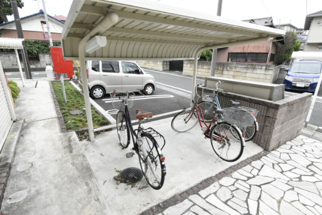 ��ʌ��������܎s�k��y�C���Q���ڂ̃A�p�[�g�̂��̑�