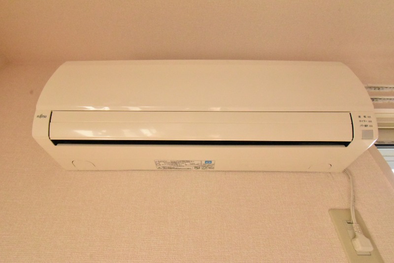 ��ʌ�����s�厚�ΐ_�̃A�p�[�g�̂��̑��ݔ�