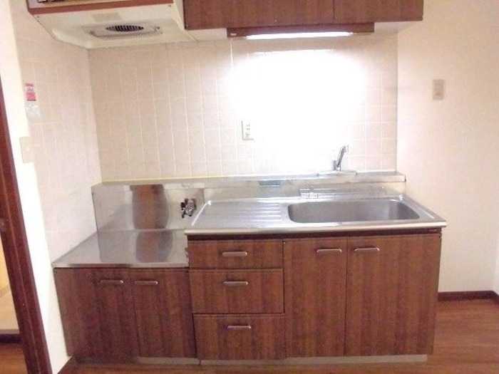 ��ʌ��������܎s�΋擌�Y�a�Q���ڂ̃}���V�����̃L�b�`��