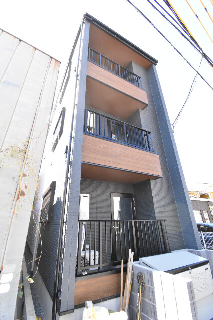 ��ʌ��������܎s�Y�a���؍�S���ڂ̃A�p�[�g�̌����O��