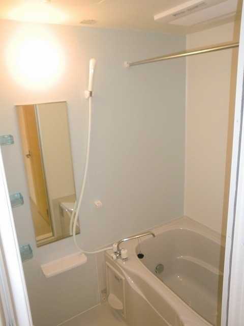 ��ʌ��������܎s�k��g�쒬�Q���ڂ̃A�p�[�g�̃o�X