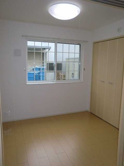 ��ʌ��������܎s�k��g�쒬�Q���ڂ̃A�p�[�g�̂��̑������E�X�y�[�X