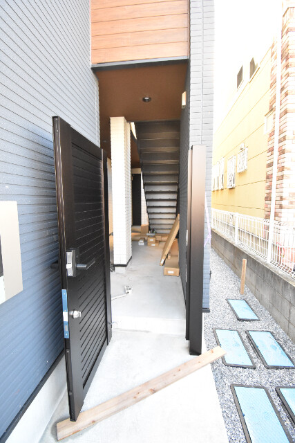 ��ʌ��������܎s�Y�a���؍�S���ڂ̃A�p�[�g�̃G���g�����X