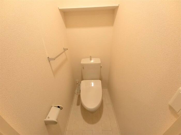 ��ʌ��t�����s�~�c�{���Q���ڂ̃A�p�[�g�̃g�C��