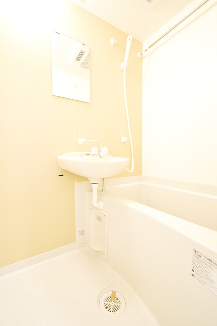 ��ʌ��������܎s������{�����R���ڂ̃A�p�[�g�̃o�X