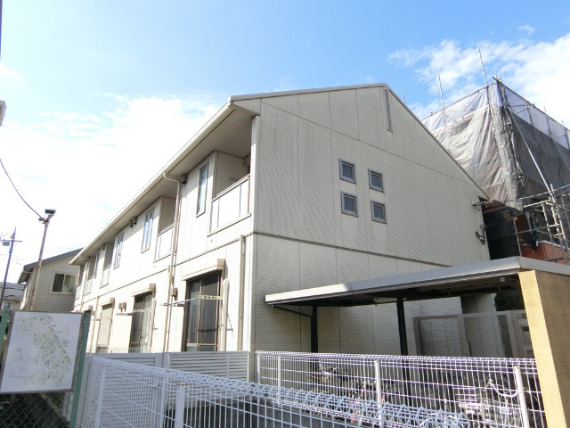 ��ʌ��������܎s�����擌��{�Q���ڂ̃A�p�[�g�̌����O��