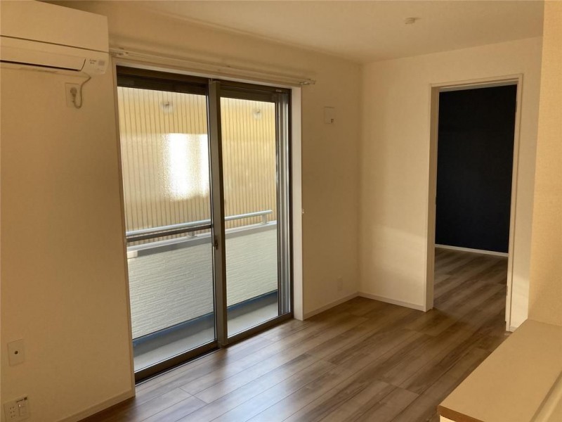 ��ʌ��������܎s������{�����S���ڂ̃A�p�[�g�̋��ԁE���r���O