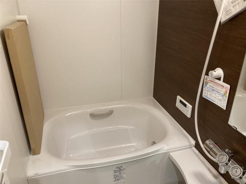 ��ʌ��������܎s������{�����S���ڂ̃A�p�[�g�̃o�X