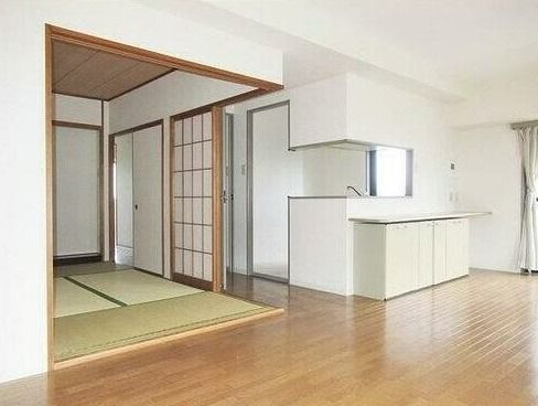 ��ʌ������s�����Q���ڂ̃}���V�����̋��ԁE���r���O