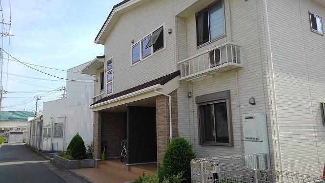 ��ʌ��������܎s����厚��c�{�̃A�p�[�g�̌����O��