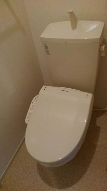 ��ʌ��������܎s����厚��c�{�̃A�p�[�g�̃g�C��