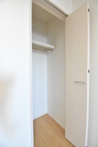 ��ʌ��z�J�s�����c���̃A�p�[�g�̎��[