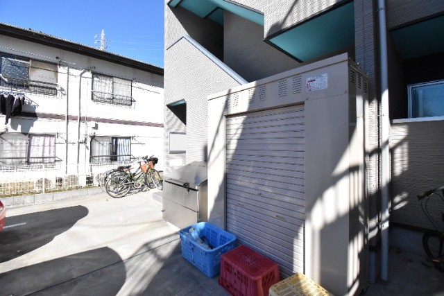 ��ʌ��z�J�s�����c���̃A�p�[�g�̂��̑�