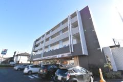 ��ʌ��������܎s�k��A�|���P����41-1�̃}���V�����̌����O��