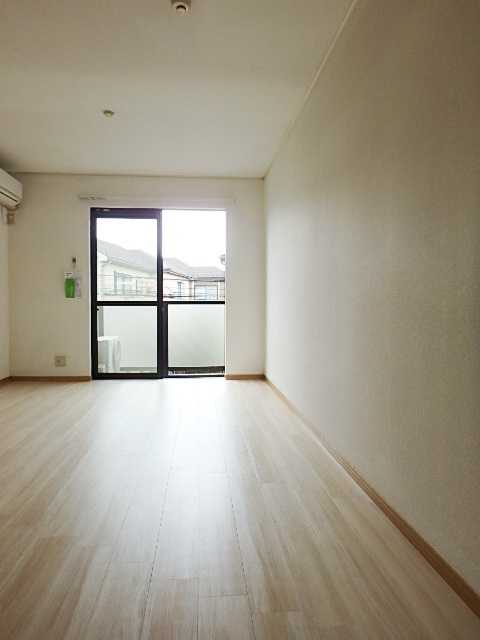 ��ʌ��������܎s��{����ؒ��S���ڂ̃A�p�[�g�̂��̑������E�X�y�[�X