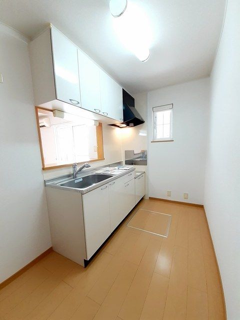 ��ʌ��@�c�s���V�h�T���ڂ̃A�p�[�g�̃L�b�`��