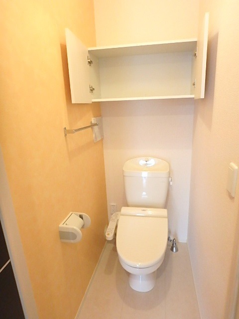 ��ʌ��������܎s��{��O���S���ڂ̃A�p�[�g�̃g�C��