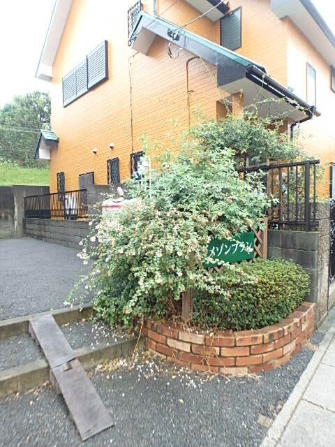 ��ʌ��������܎s��{����ؒ��S���ڂ̃A�p�[�g�̃G���g�����X