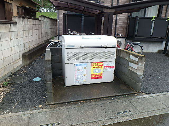 ��ʌ��������܎s��{����ؒ��S���ڂ̃A�p�[�g�̂��̑�