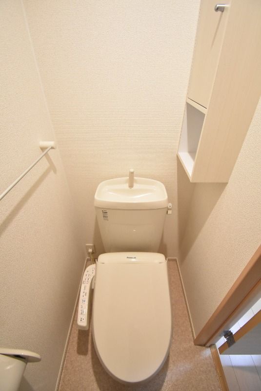 ��ʌ��������܎s�k����i���R���ڂ̃A�p�[�g�̃g�C��